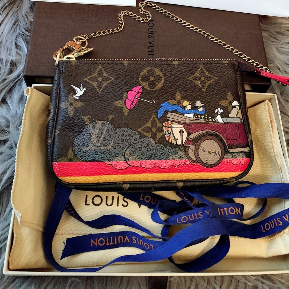 Authentic Louis Vuitton mini pochette